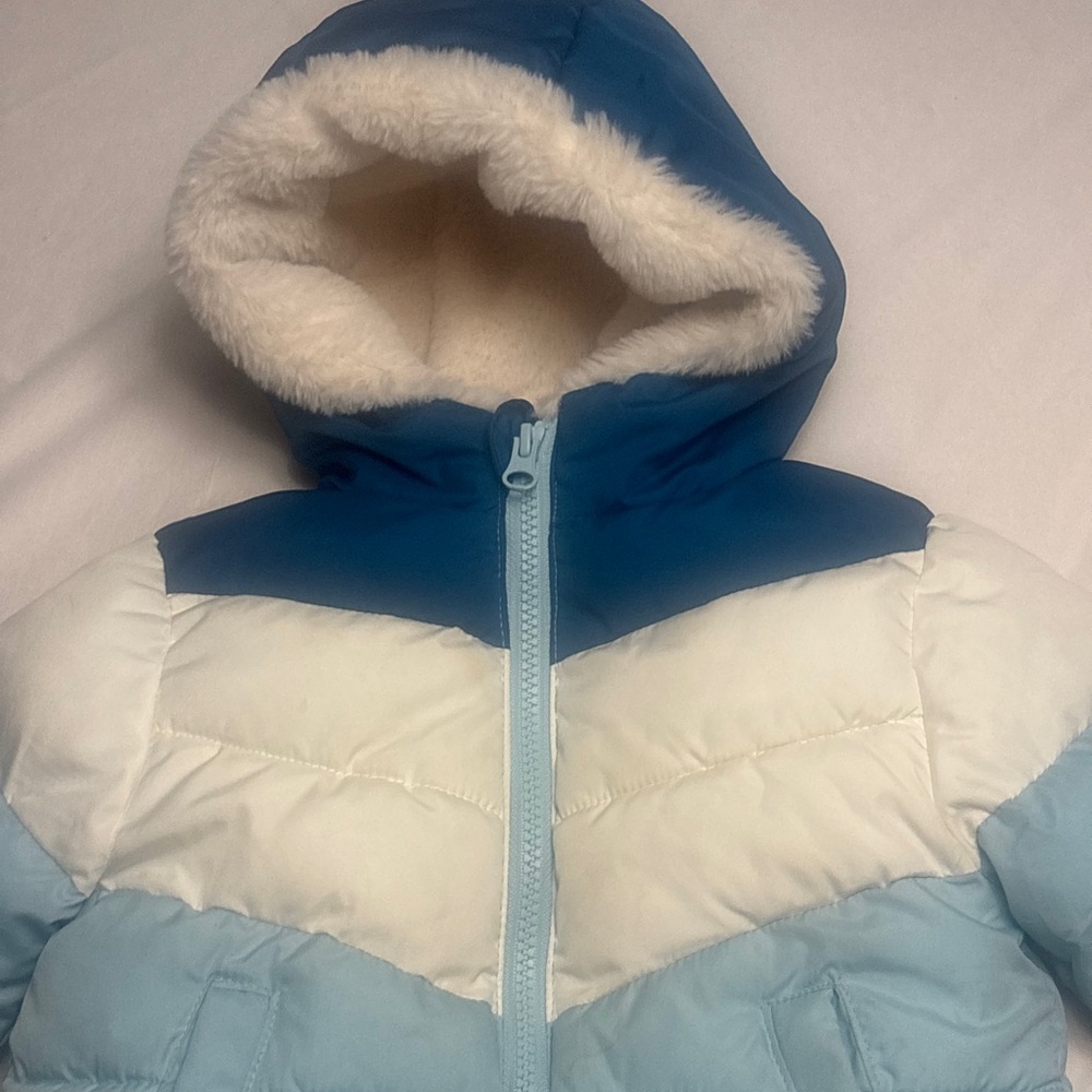 Swiss Tech Cream Fleece Jacket - Picture 2 of 7